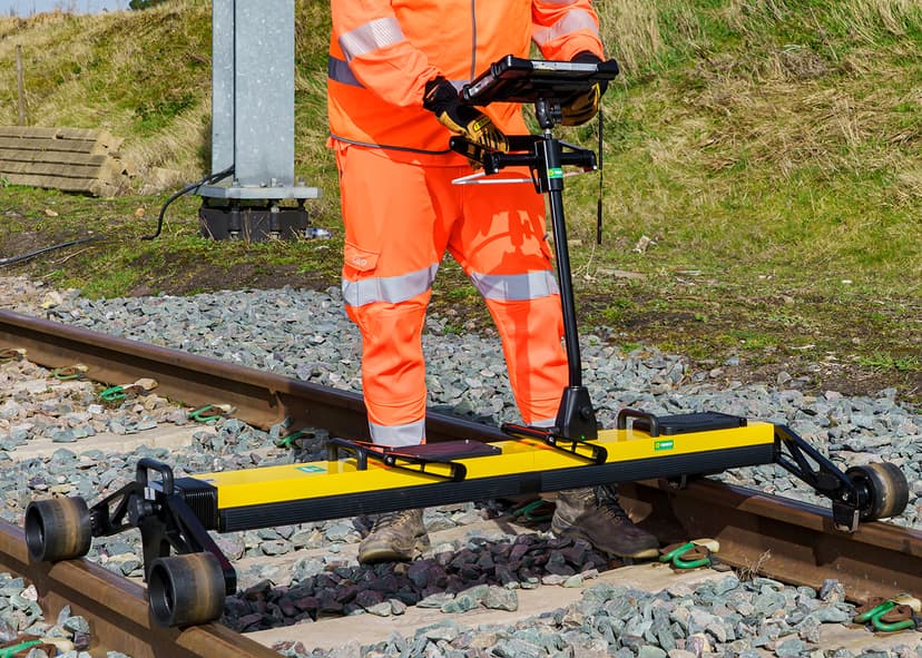 Track Geometry and Vibration Monitoring – professional monitoring services